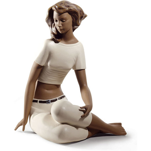 Statuette Decorative – Prestige Home