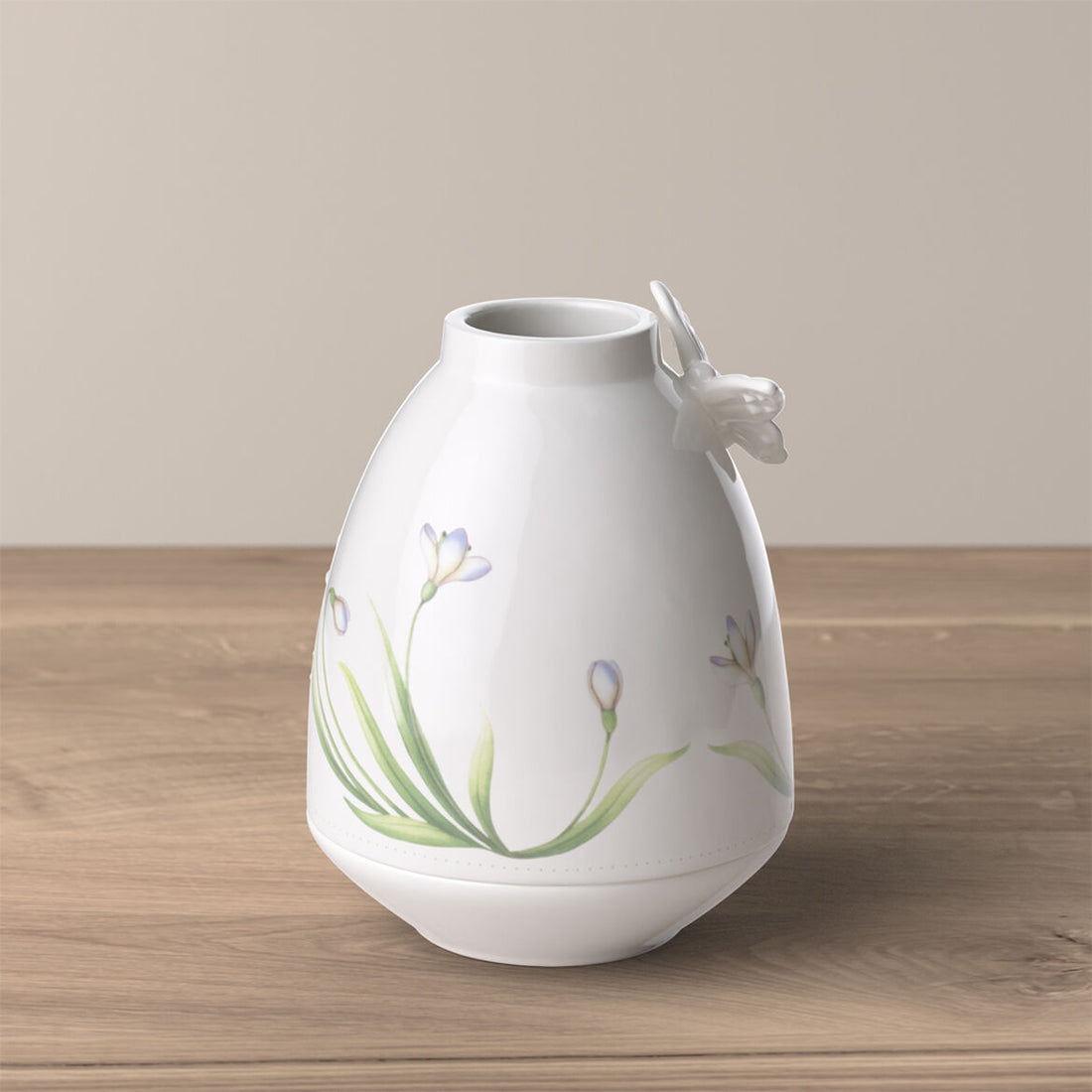 VILLEROY &amp; BOCH Colourful Spring Portacandela con Farfalla 13cm Porcellana