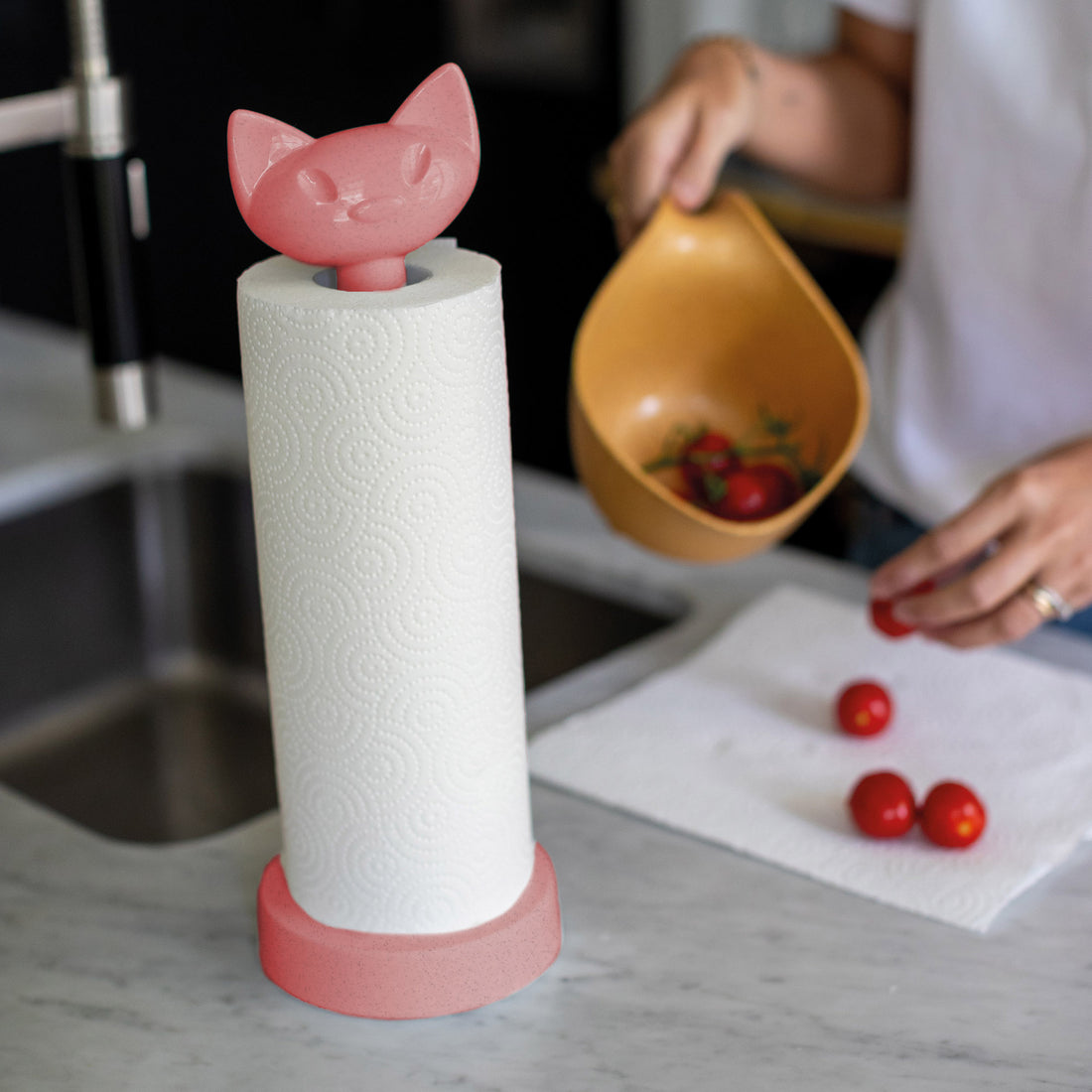 KOZIOL Napkin Roll Holder Miaou Green Cat Organic