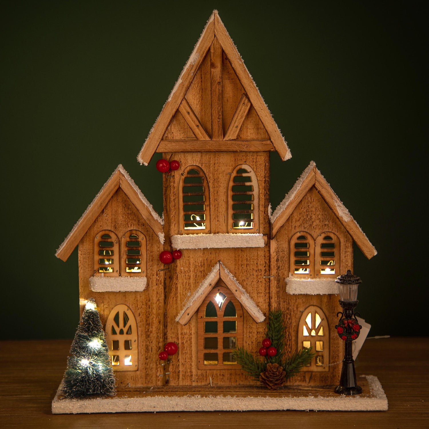 BIANCHI DINO Cabin House LED Christmas Landscape 36cm Wood Decoration