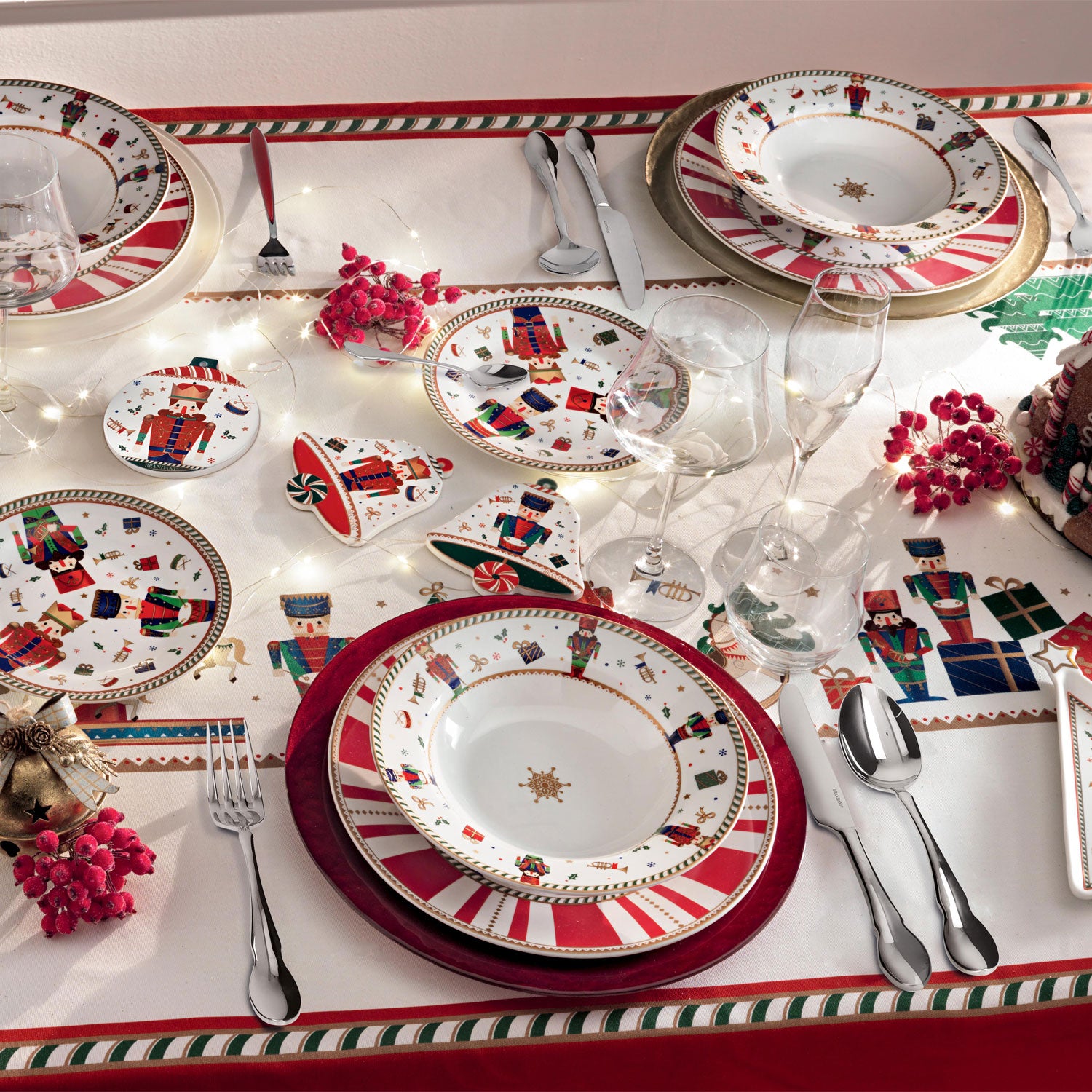 BRANDANI - Table Service 18 Pieces The Nutcracker Christmas Table Porcelain 84170