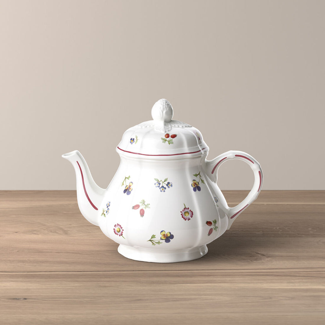 VILLEROY &amp;amp; BOCH Petite Fleur Teapot 1L Porcelain