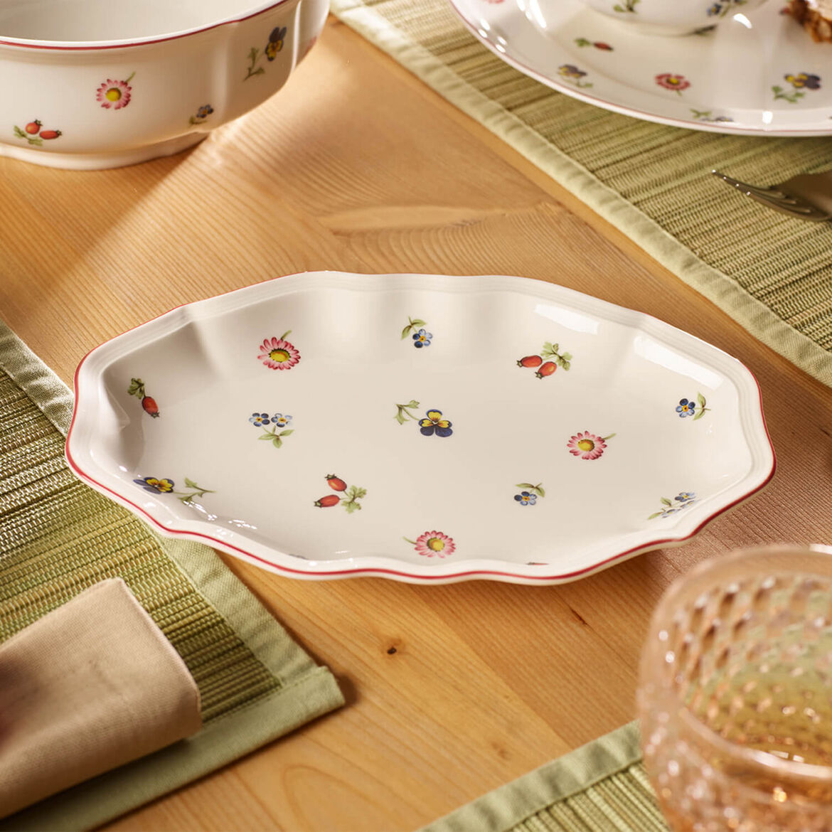 VILLEROY &amp; BOCH Petite Fleur Vassoio Piccolo Raviera 24x16cm Porcellana