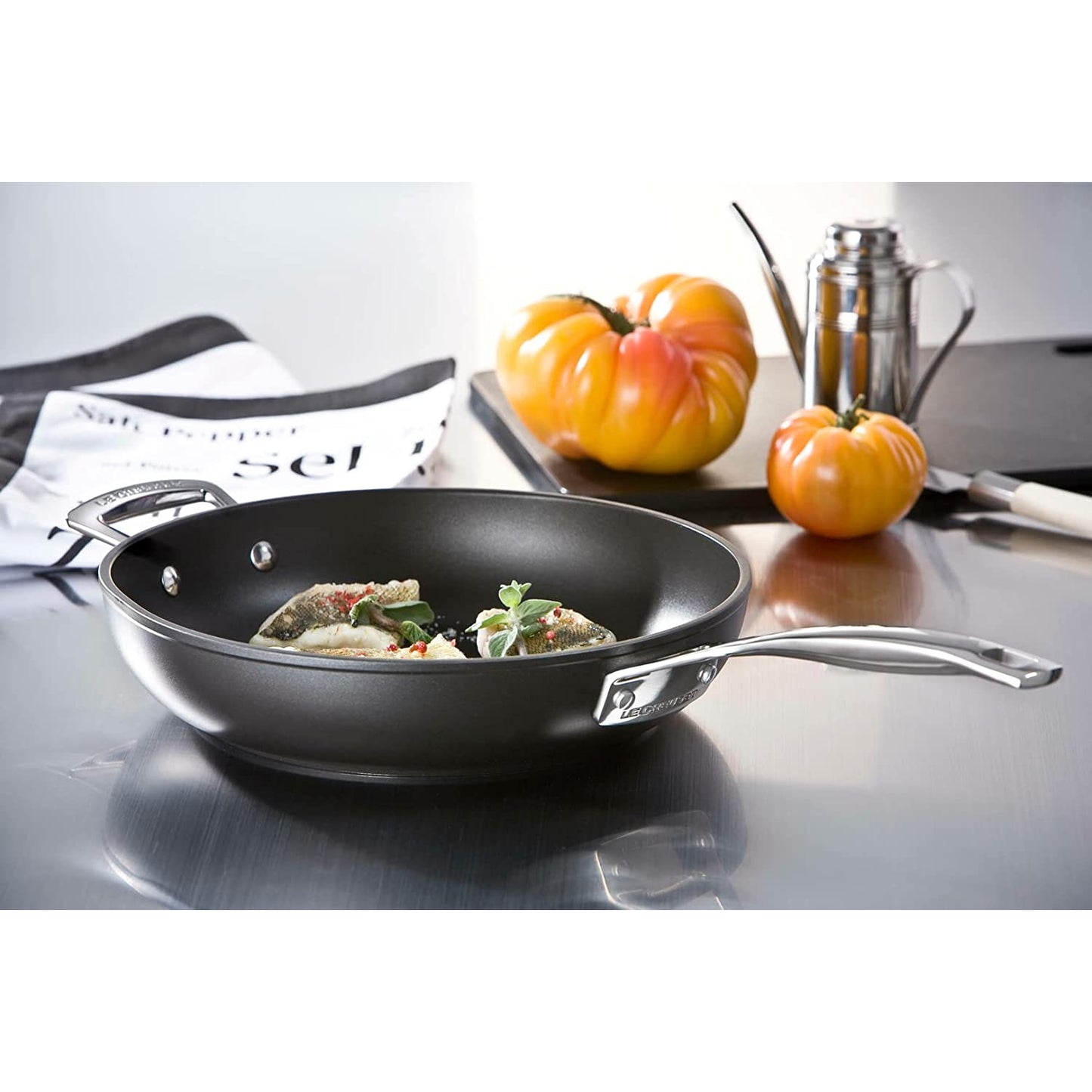 LE CREUSET Padella Antiaderente Alta Manico Lungo 28cm Alluminio – Prestige  Home