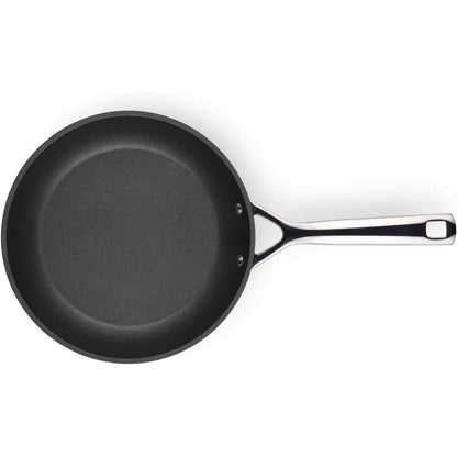 LE CREUSET Low Pan with Long Non-Stick Handle 24cm Aluminium