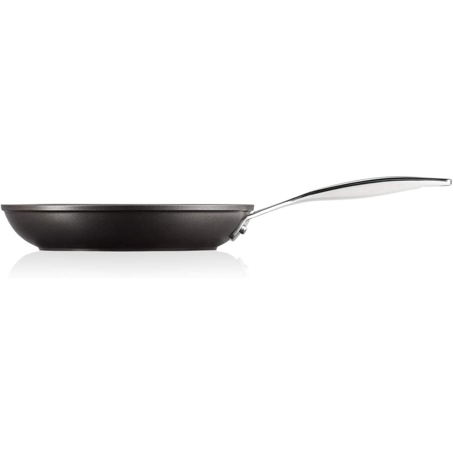 LE CREUSET Padella Bassa Manico Lungo Antiaderente 24cm Alluminio