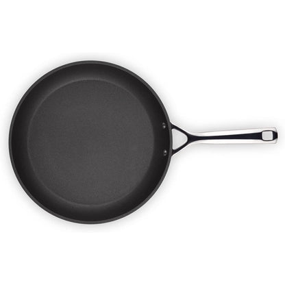 LE CREUSET Low Pan with Long Non-Stick Handle 30cm Aluminium